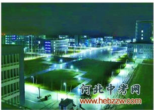 石家庄医学高等专科学校夜景.png