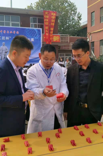 口腔修复工艺专业学什么内容？石家庄白求恩医专