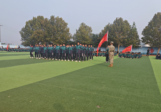 1761619939102468.png 石家庄白求恩医学院军训汇演05.png