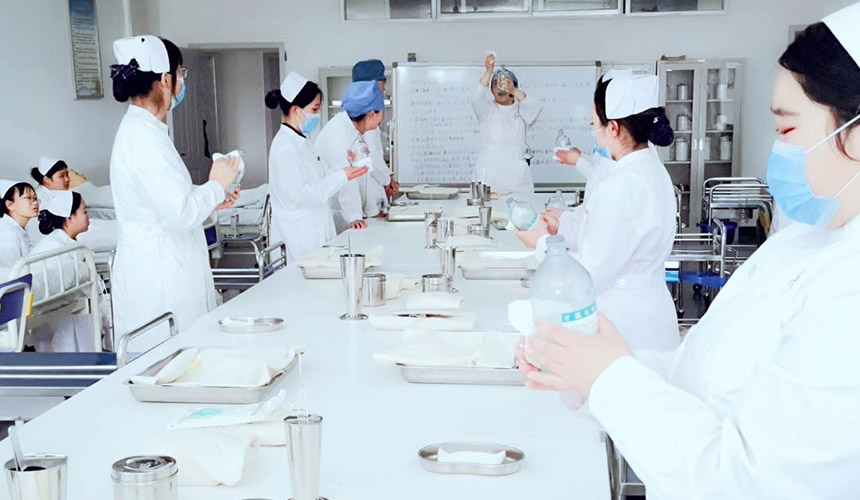 1765872449293620.jpg 石家庄白求恩医学院护理实习.jpg